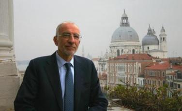 Commissario Cesare Castelli Commissario Cesare Castelli
