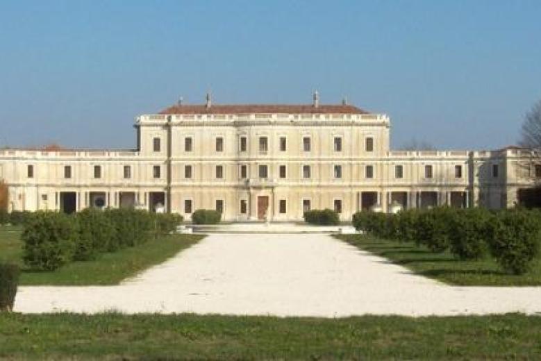 Villa Farsetti a Santa Maria di Sala Villa Farsetti a Santa Maria di Sala